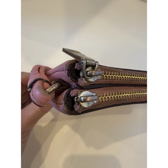 Pink Coach Wristlet Wallet Vintage Two Zip Pockets With Credit Card Slots - Picture 3 of 8